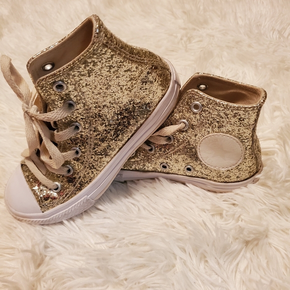 glitter girls converse